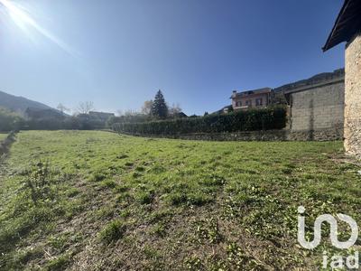 Terrain - 758 m²