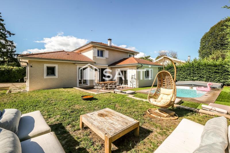 Maison - 158 m² - 5 pièces