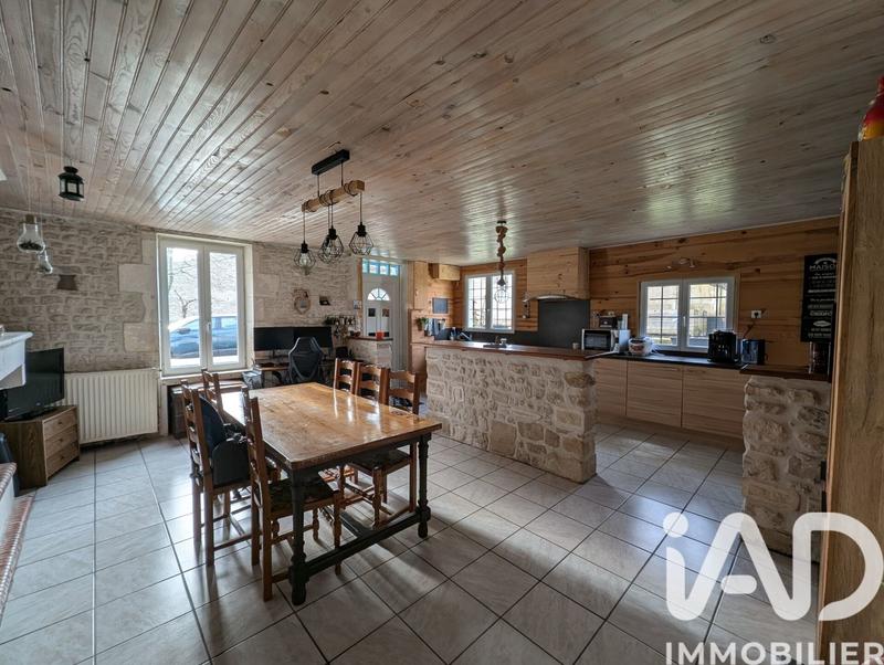 Maison - 108 m² - 4 pièces