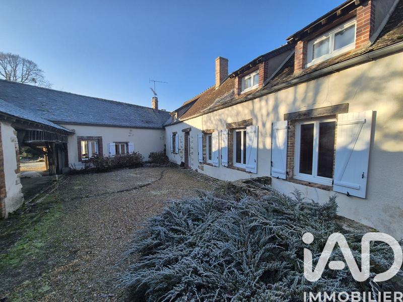 Maison - 239 m² - 7 pièces