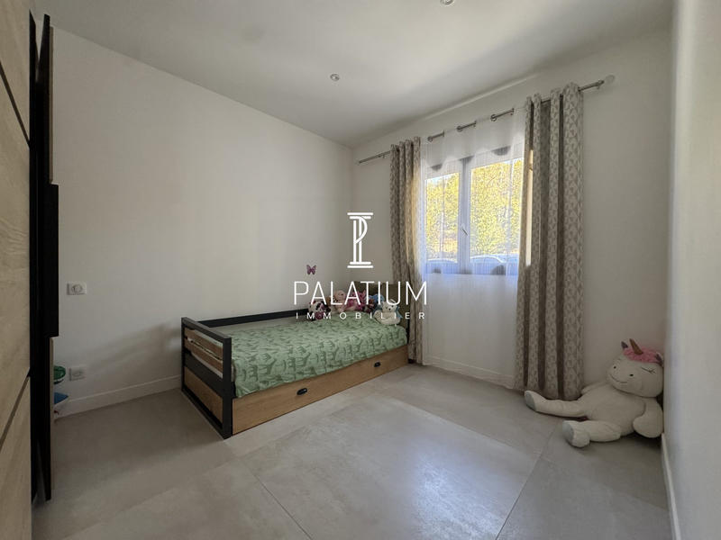 Maison contemporaine - 111 m² - 5 pièces