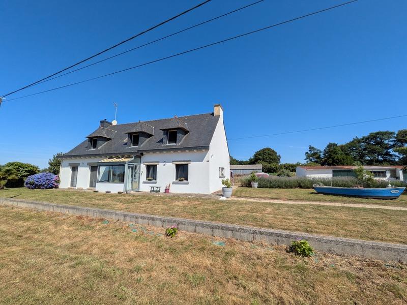 Maison - 167 m² - 7 pièces