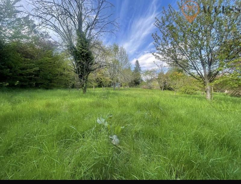 Terrain constructible - 1 156 m²