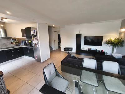 Appartement - 95 m² - 5 pièces