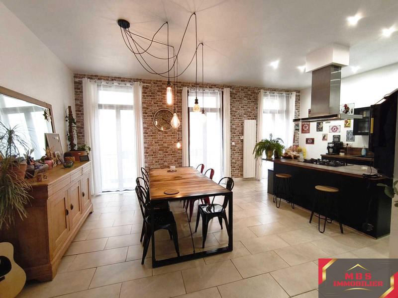 Maison de village - 184 m² - 5 pièces
