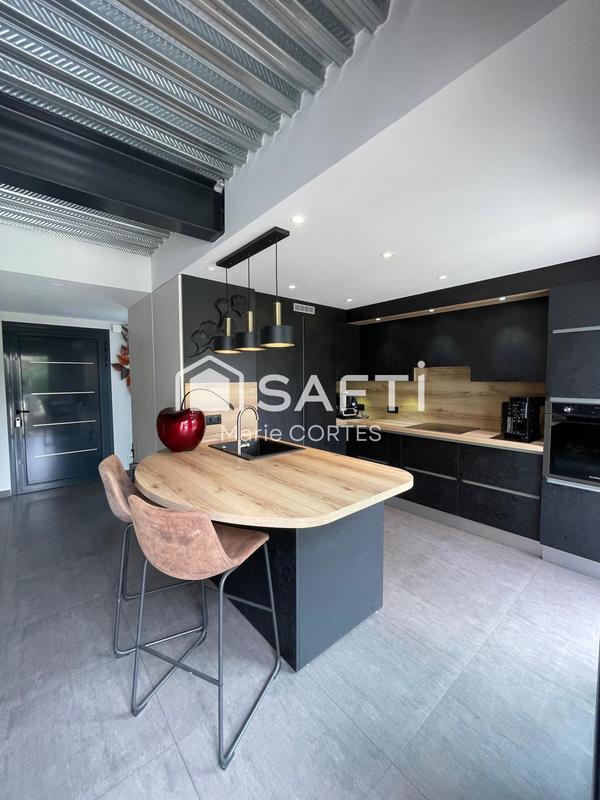 Maison - 114 m² - 5 pièces