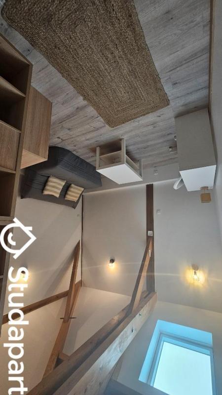 Chambre - 9 m² - 1 pièce