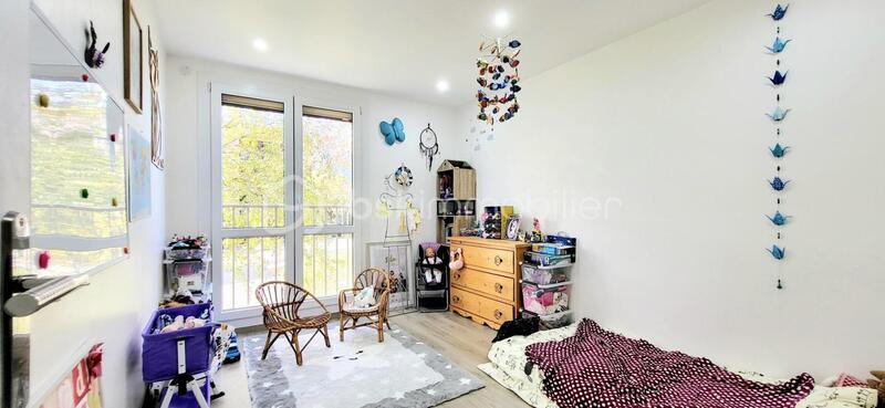 Appartement - 108 m² - 4 pièces