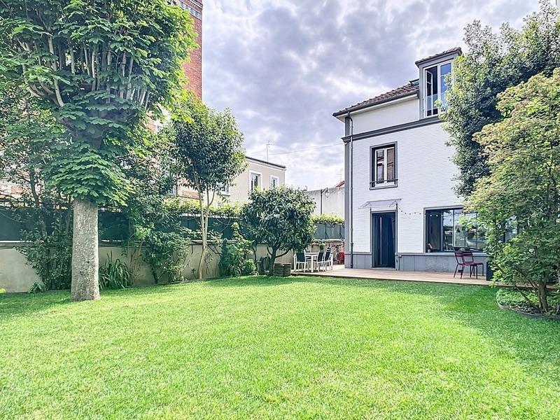 Maison - 170 m² - 6 pièces