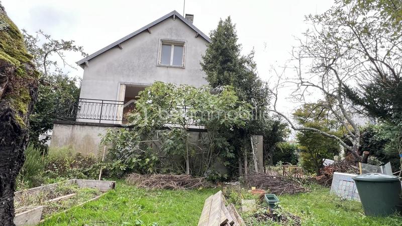 Maison traditionnelle - 142 m² - 6 pièces