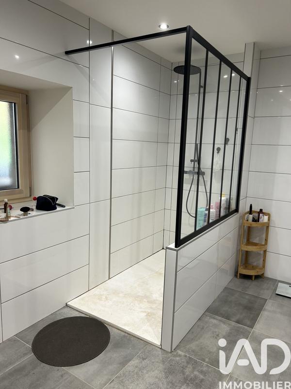 Maison de village - 260 m² - 7 pièces