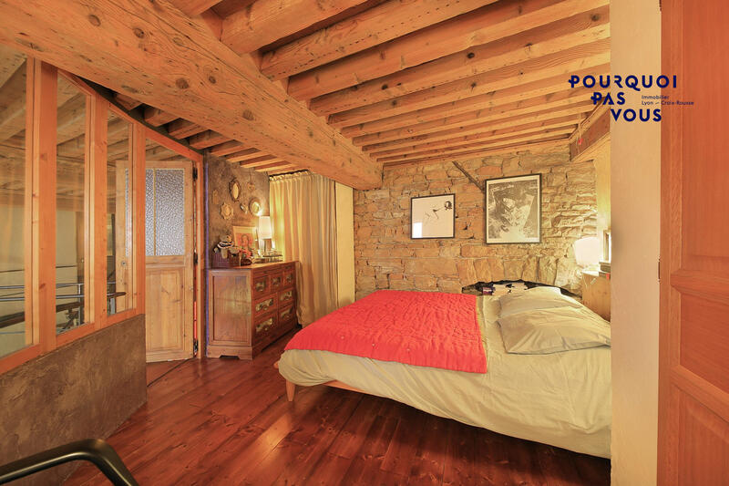 Appartement - 230 m² - 8 pièces