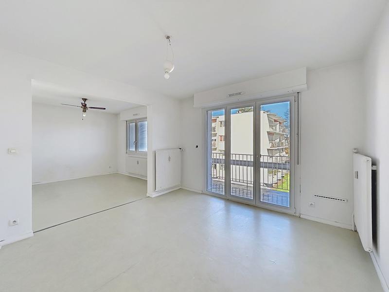 Appartement - 84 m² - 3 pièces