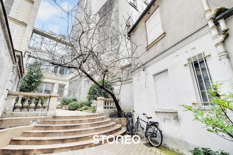 Appartement ancien - 77 m² - 3 pièces