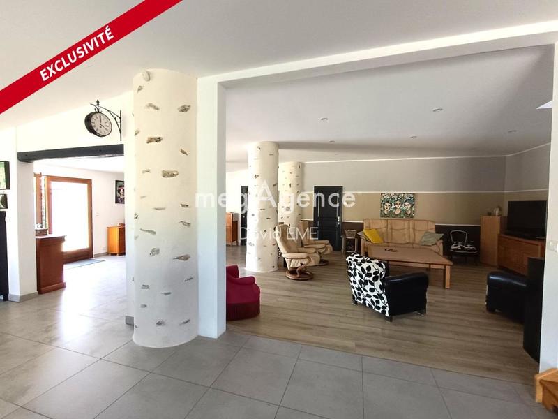 Grange - 360 m² - 10 pièces