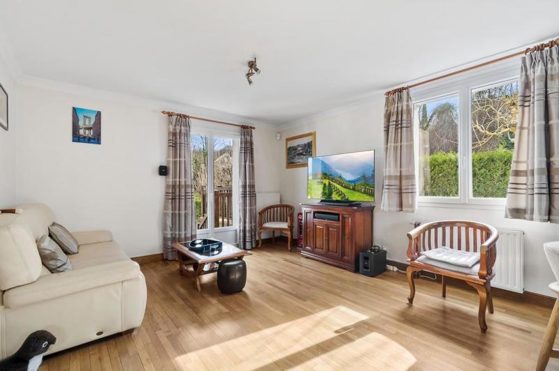 Maison - 160 m² - 7 pièces