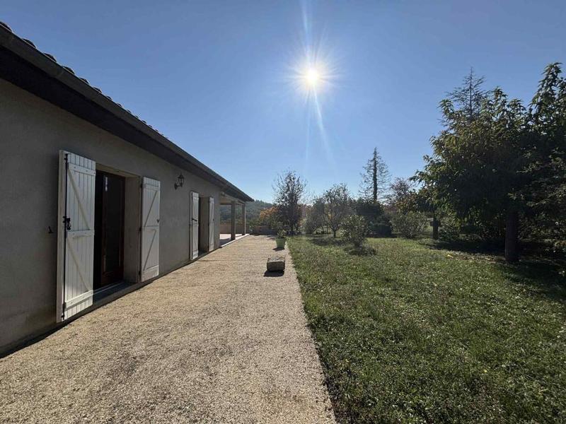 Maison - 155 m² - 5 pièces