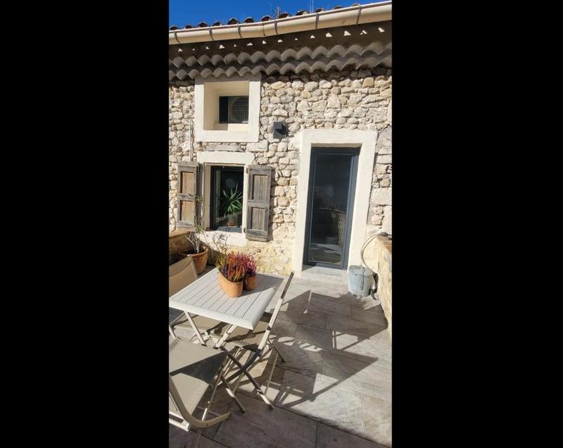 Maison en pierre - 140 m² - 5 pièces