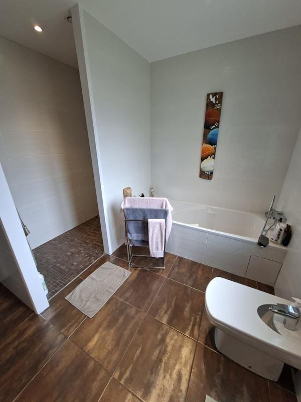 Maison contemporaine - 145 m² - 5 pièces