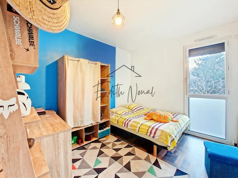 Appartement - 107 m² - 5 pièces