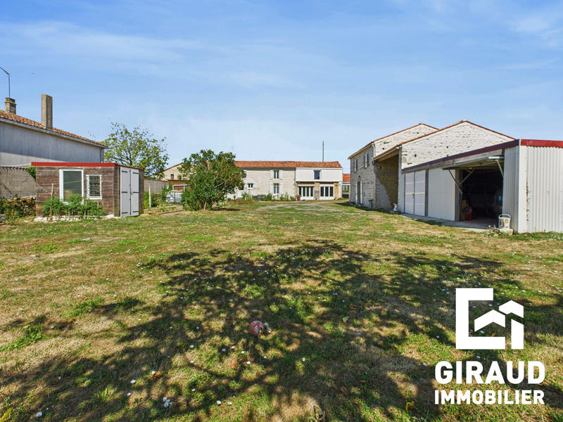 Maison - 127 m² - 7 pièces