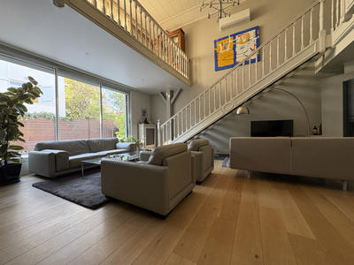 Maison - 205 m² - 6 pièces