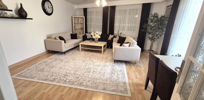 Maison - 121 m² - 5 pièces