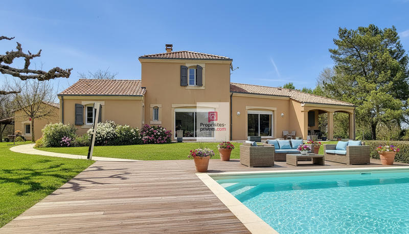 Maison - 142 m² - 5 pièces