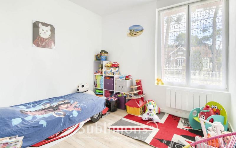 Maison - 158 m² - 6 pièces