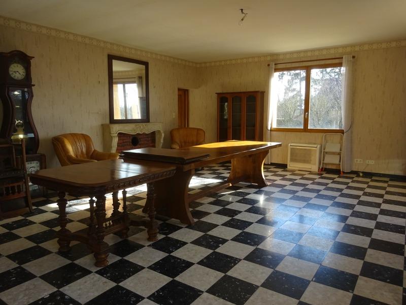 Maison - 205 m² - 7 pièces