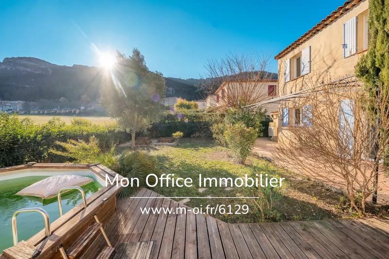 Maison - 94 m² - 4 pièces