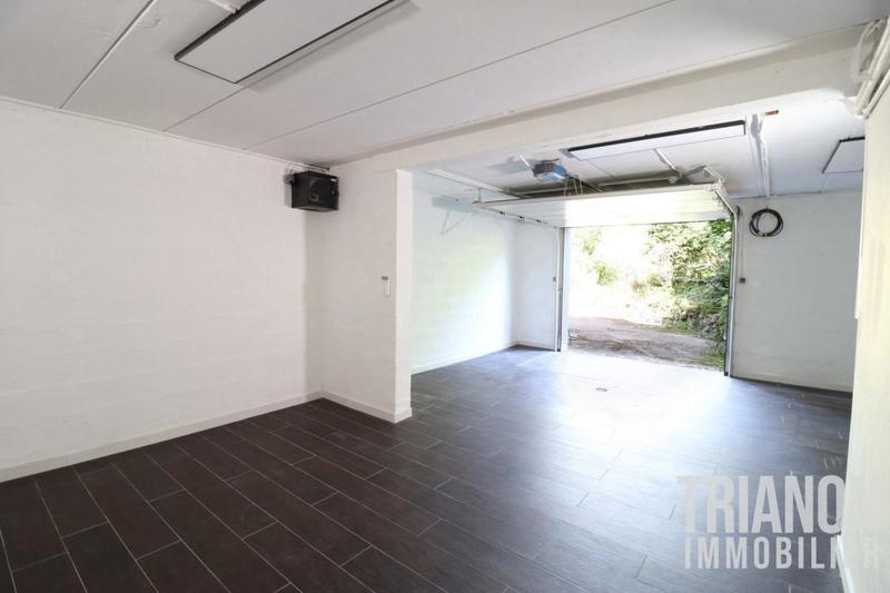 Maison - 307 m² - 10 pièces