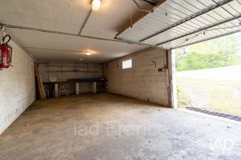 Maison - 198 m² - 6 pièces