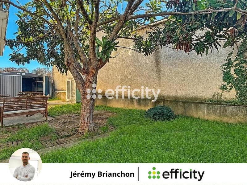 Pavillon - 160 m² - 6 pièces