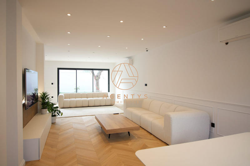 Maison contemporaine - 200 m² - 6 pièces