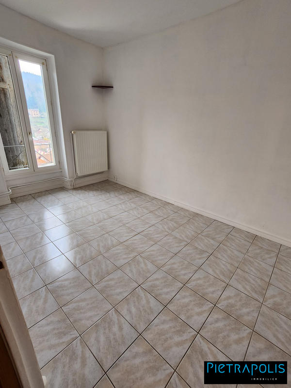 Maison - 86 m² - 7 pièces