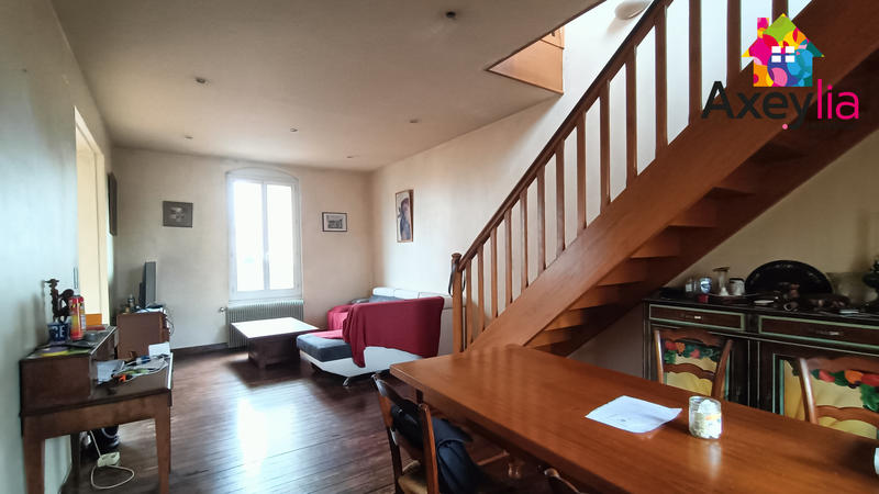 Maison - 140 m² - 6 pièces