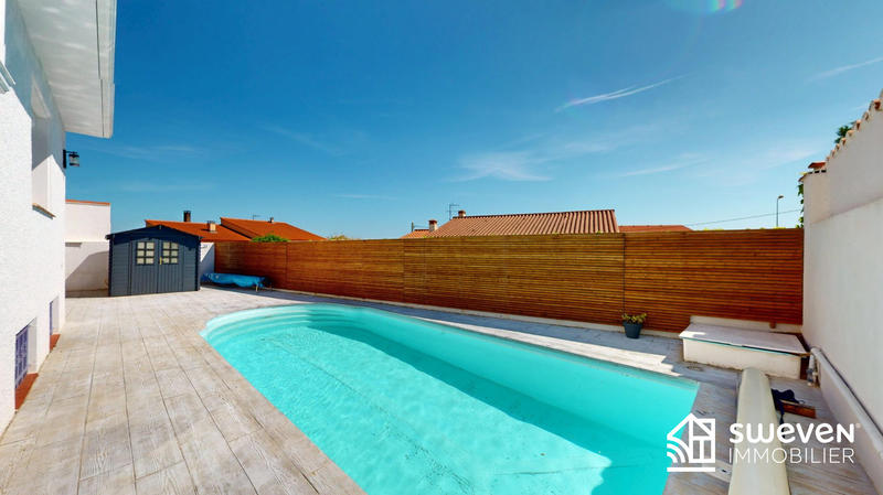 Villa - 185 m² - 9 pièces