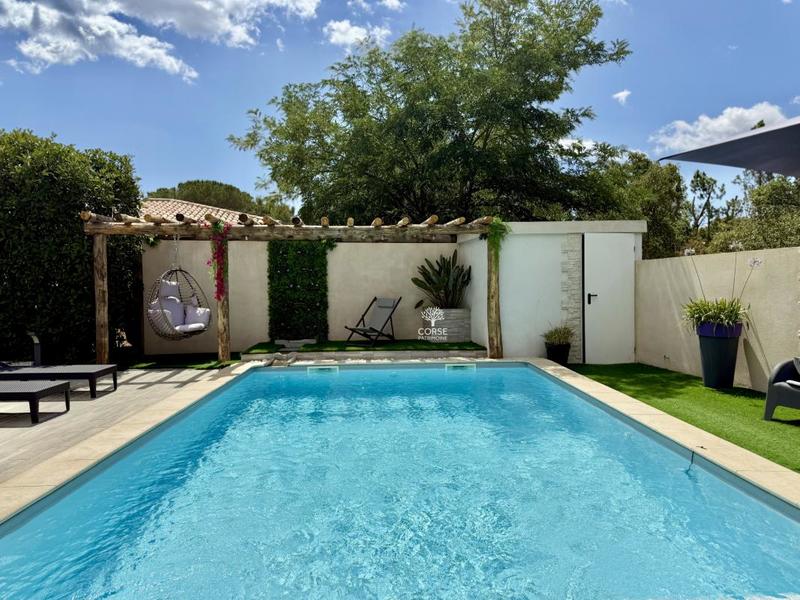 Maison - 190 m² - 7 pièces