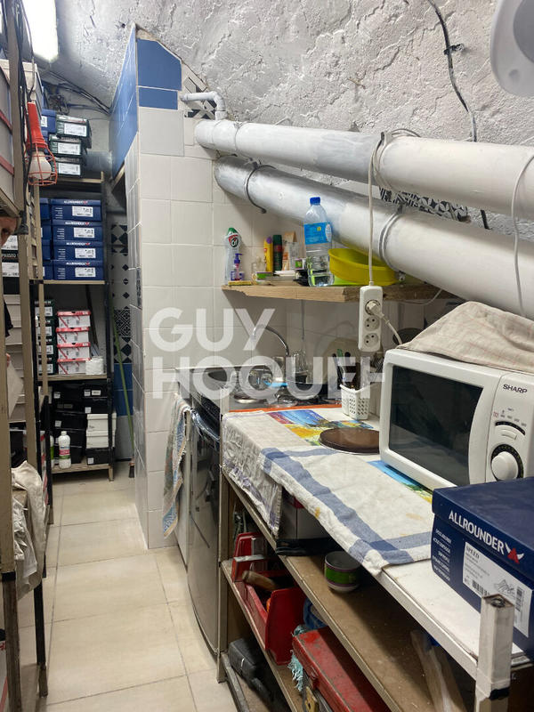 Local d'activité / Entrepôt - 38 m²