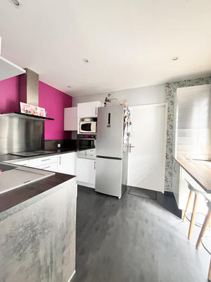 Maison - 85 m² - 5 pièces