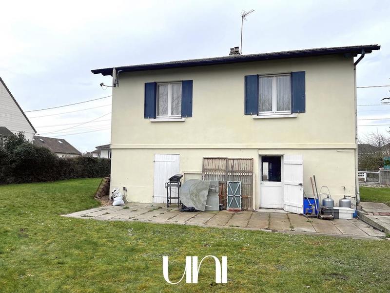 Maison - 80 m² - 4 pièces