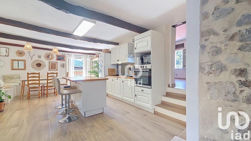 Maison de village - 90 m² - 4 pièces