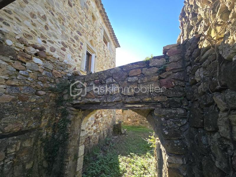 Maison en pierre - 78 m² - 4 pièces