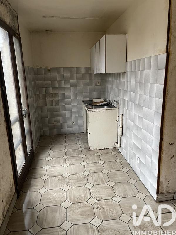 Maison - 94 m² - 5 pièces