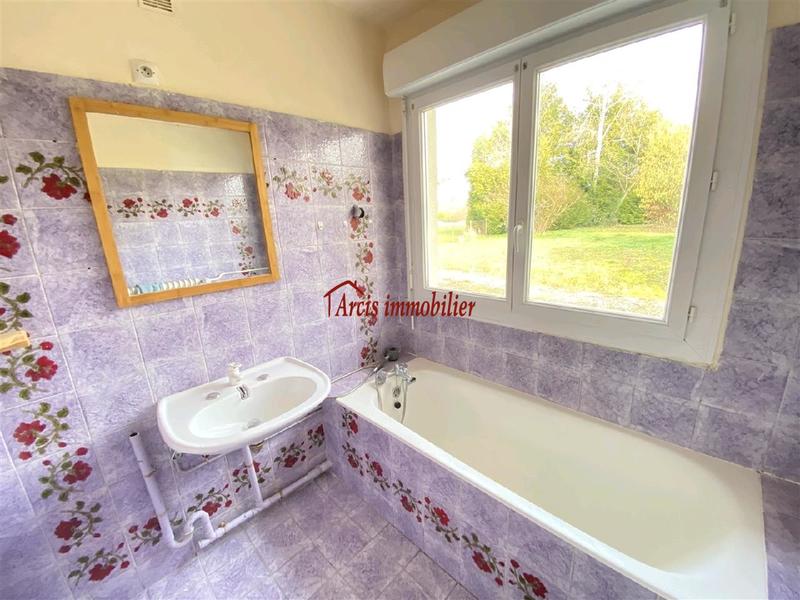 Maison - 96 m² - 5 pièces