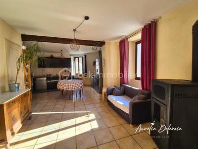 Maison de village - 148 m² - 6 pièces