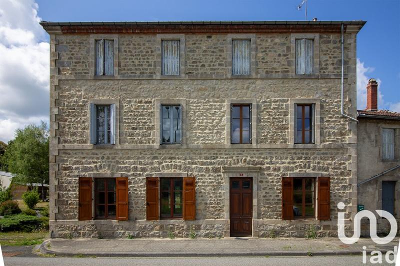 Maison - 260 m² - 10 pièces