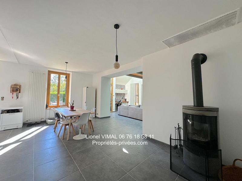 Maison - 170 m² - 5 pièces