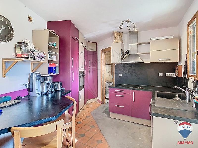 Maison - 95 m² - 4 pièces